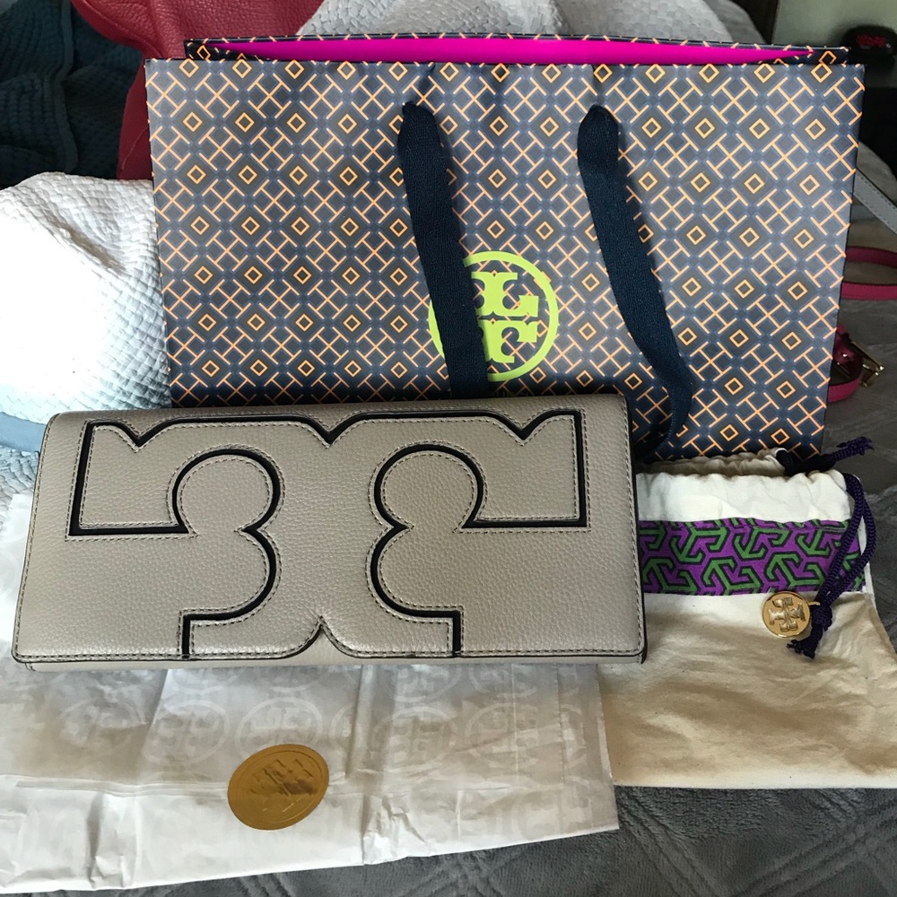 Authentic Tory Burch Clutch